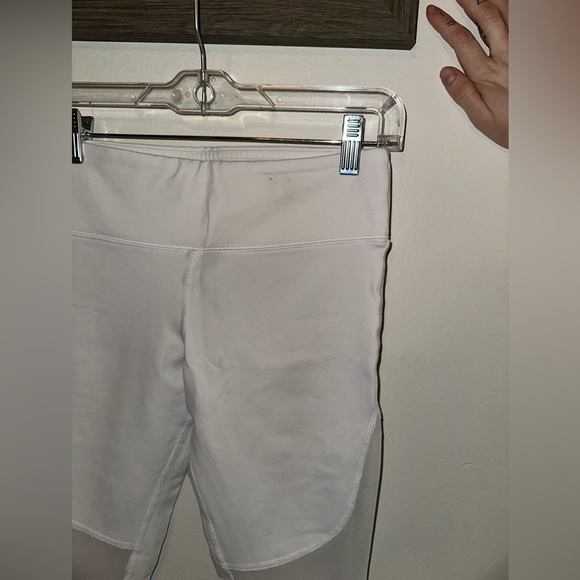 All Yoga Mesh Leggings - Picture 11 of 12